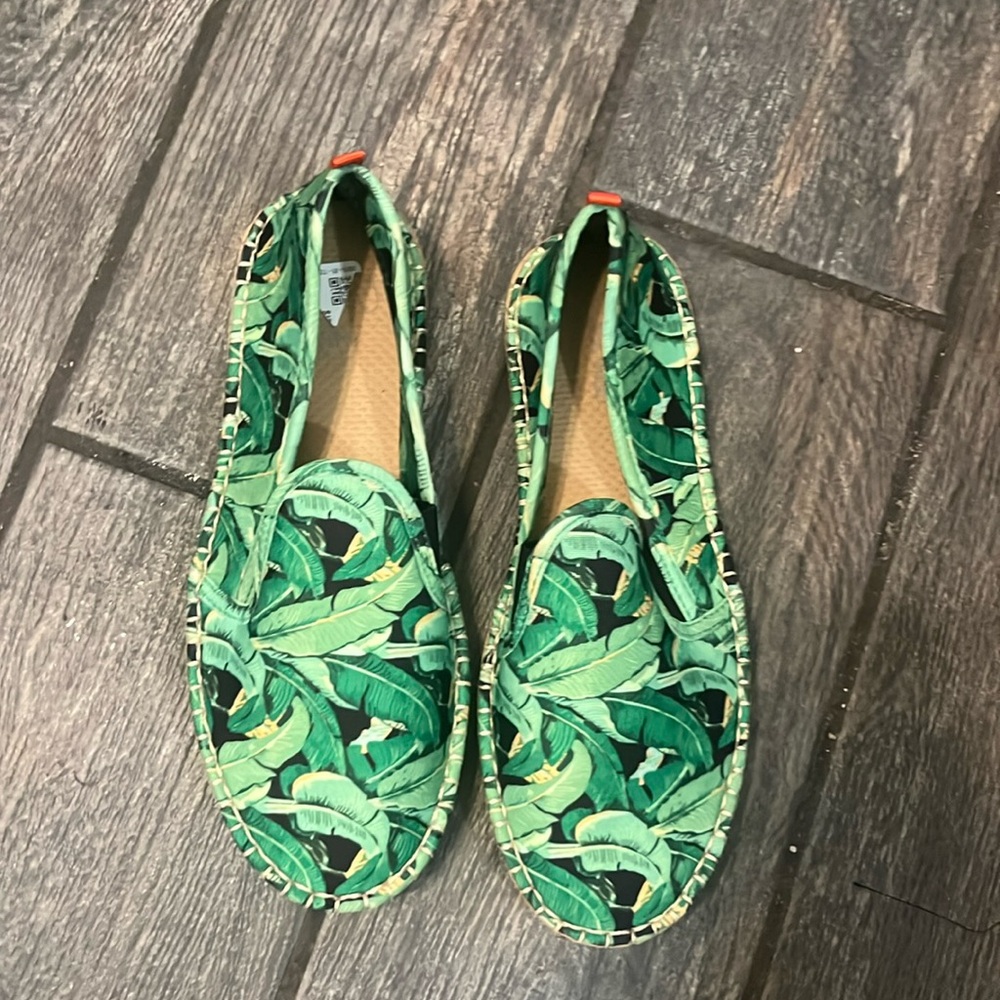 Sea Star Espadrille Slip On
Shoes